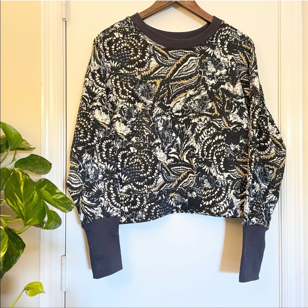 NWT Joie Blue Paisley Floral Cropped Crewneck Sweatshirt Cozy Winter Fall Small
